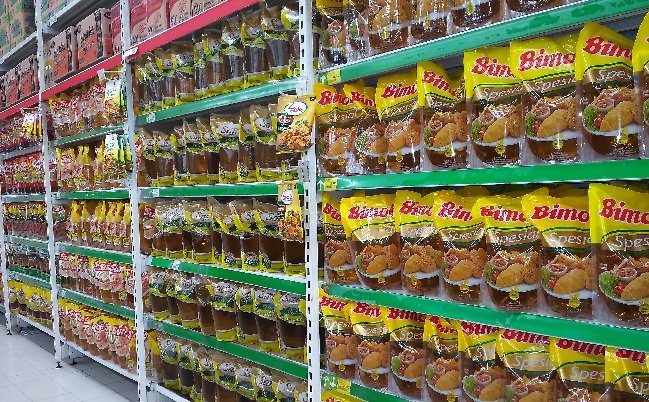 Kisruhan Minyak Goreng Sawit, Dampak Bongkar Pasang Kebijakan