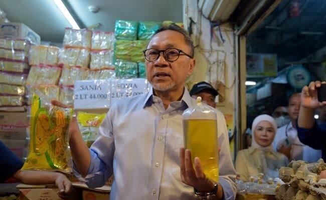 Mendag Zulhas Pertimbangkan Relaksasi DMO - DPO Minyak Sawit, Asalkan..